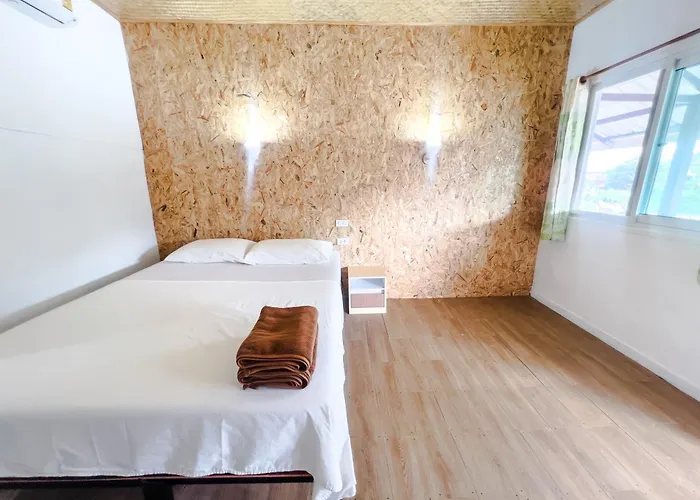 Double Room Private Bathroom